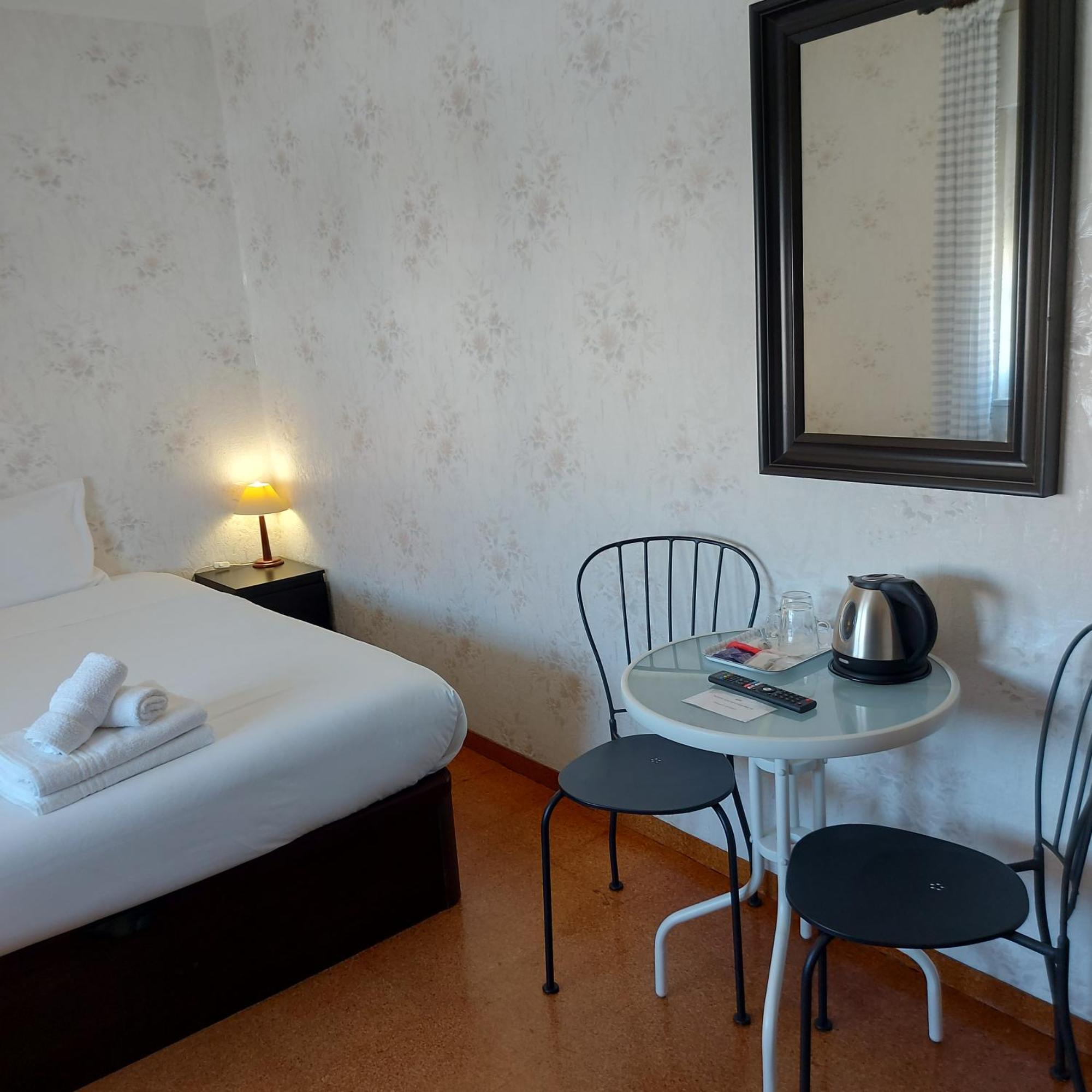 Hotel Soleil Bleu Vila Nova de Milfontes Pokoj fotografie